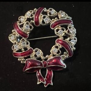 Elegant Red and Silver Wreath Brooch
